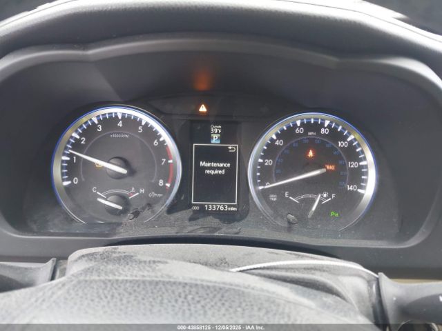 Toyota Highlander Limited Platinum V6 Image 3