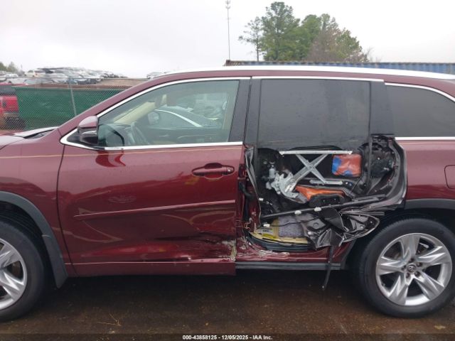 Toyota Highlander Limited Platinum V6 Image 7