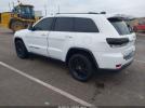 Jeep Grand Cherokee Laredo 4x2 Image 2