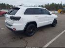Jeep Grand Cherokee Laredo 4x2 Image 6