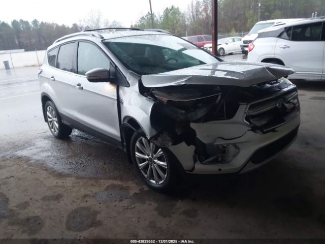 Ford Escape Titanium Image 1