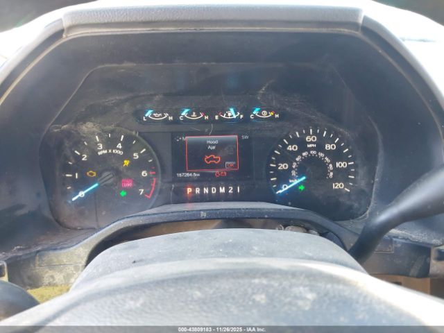 Ford F-150 Xl Image 12