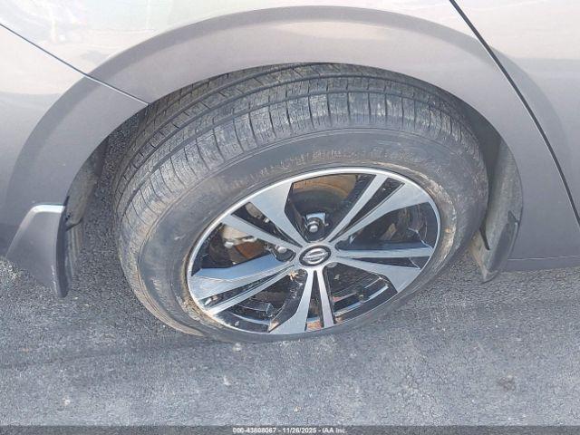 Nissan Sentra Sv Xtronic Cvt Image 3