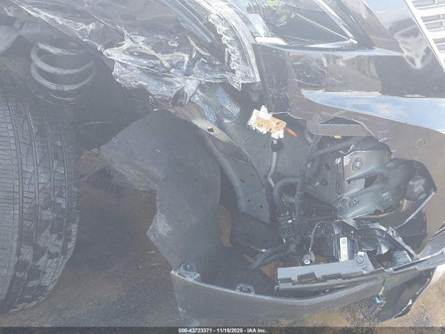 Cadillac XT5 Platinum Image 16