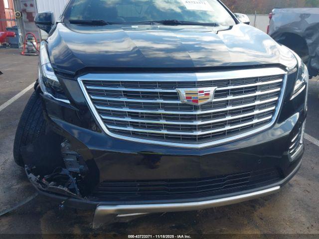 Cadillac XT5 Platinum Image 10