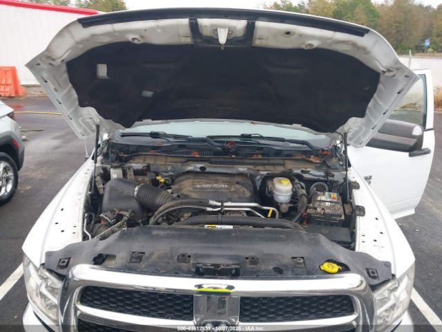 Ram 2500 Tradesman  4x4 6'4 Box Image 12