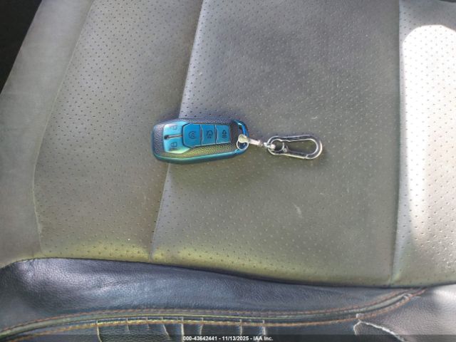 Ford Explorer Xlt Image 12