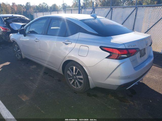 Nissan Versa Sv Xtronic Cvt Image 15