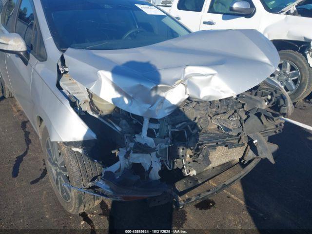 Nissan Versa Sv Xtronic Cvt Image 2