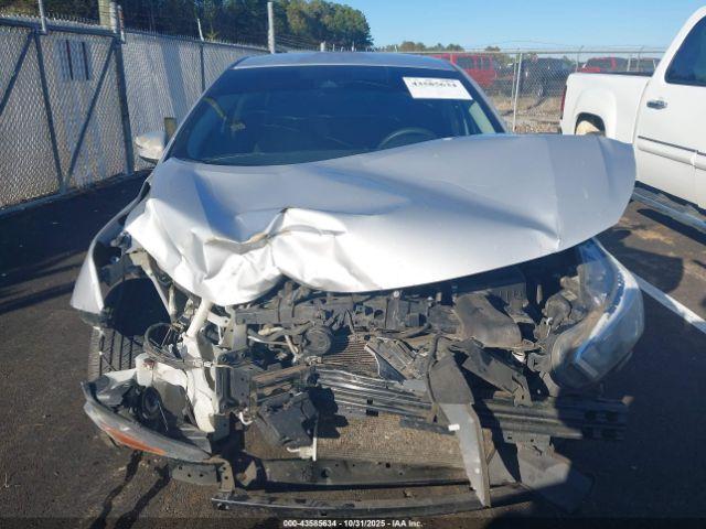 Nissan Versa Sv Xtronic Cvt Image 4