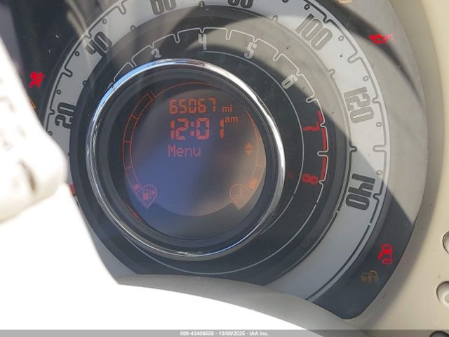 FIAT 500 Lounge Image 3