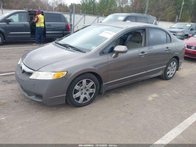 Honda Civic Lx Image 8