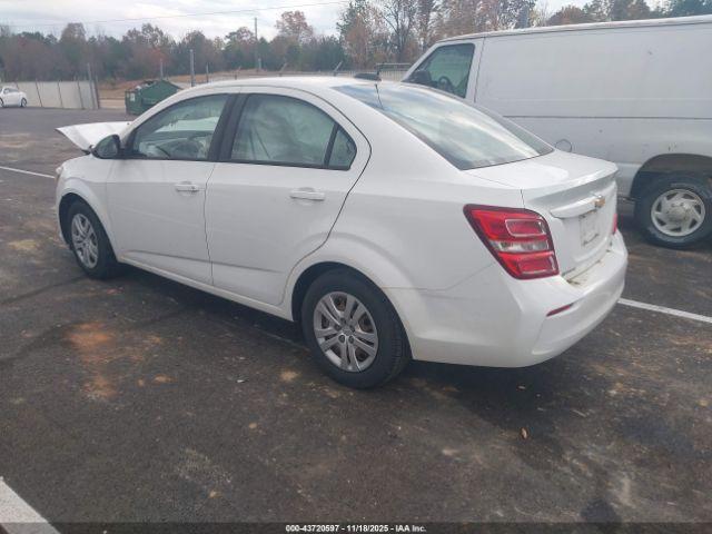 Chevrolet Sonic Ls Auto Image 7