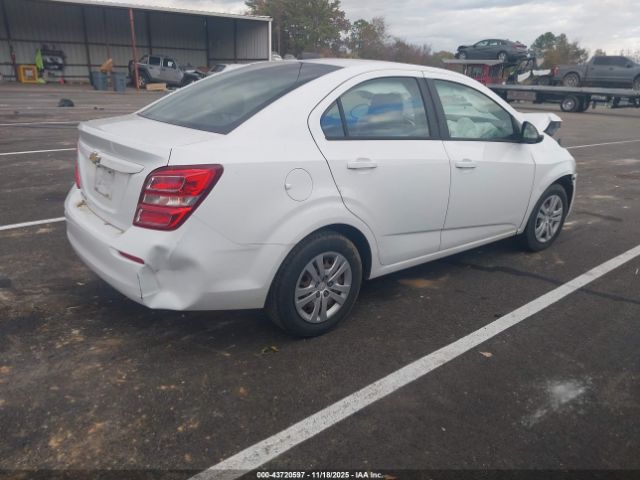 Chevrolet Sonic Ls Auto Image 12