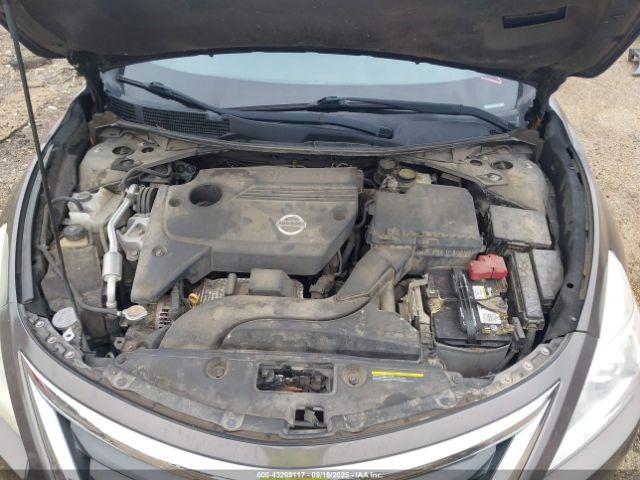 Nissan Altima 2.5 S Image 11