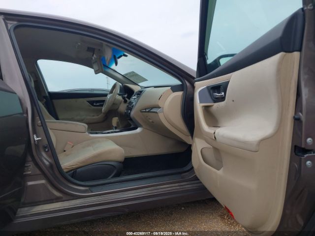 Nissan Altima 2.5 S Image 18