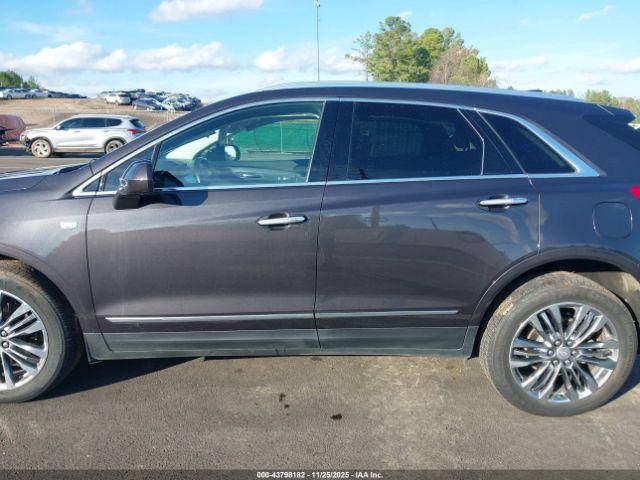 Cadillac XT5 Premium Luxury Image 11