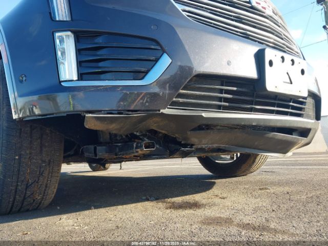 Cadillac XT5 Premium Luxury Image 12