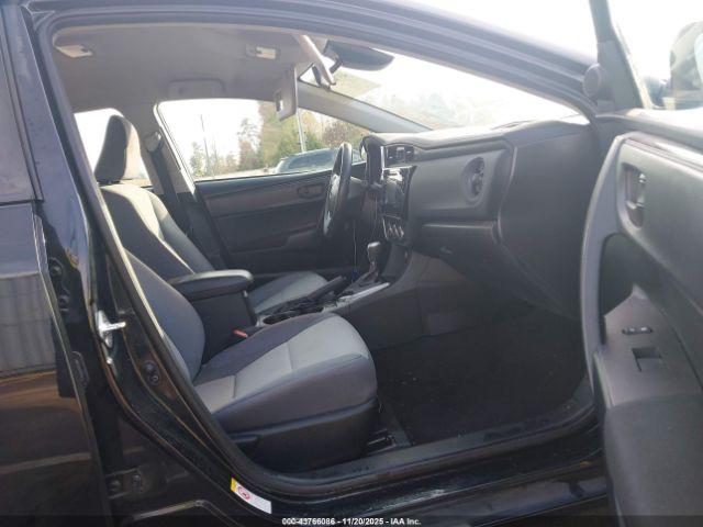 Toyota Corolla L Image 4