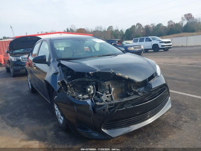 Toyota Corolla L Image 2