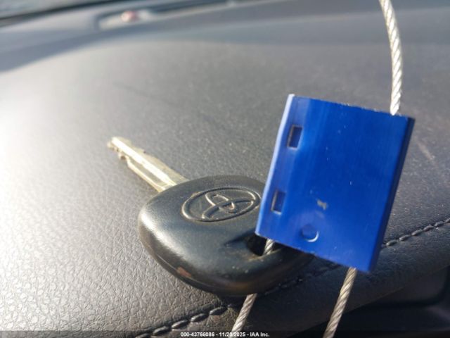 Toyota Corolla L Image 17