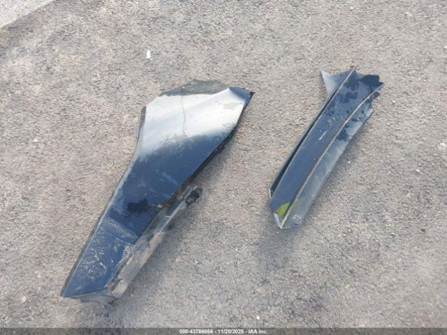 Toyota Corolla L Image 12