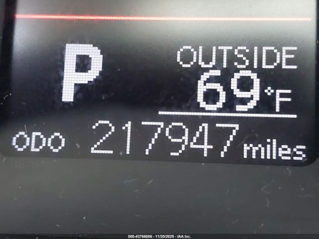 Toyota Corolla L Image 16