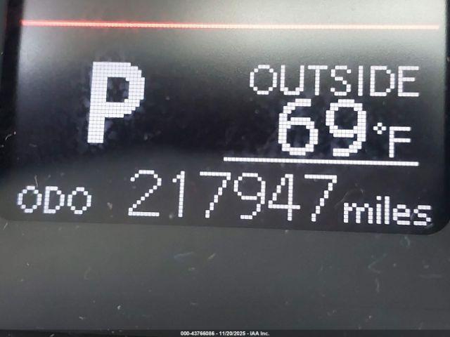 Toyota Corolla L Image 16