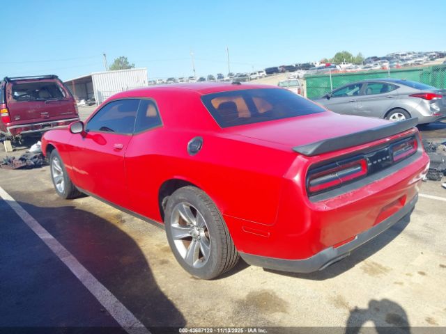 Dodge Challenger Sxt Image 7