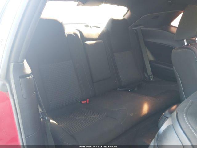 Dodge Challenger Sxt Image 3