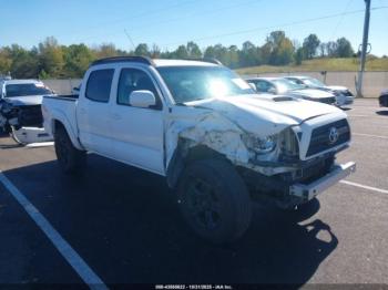  Salvage Toyota Tacoma