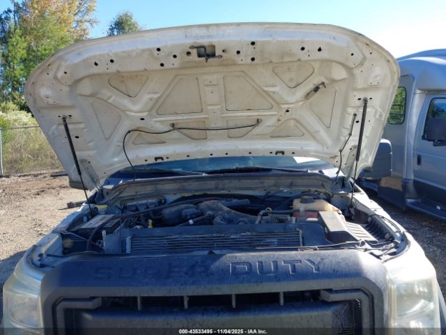 Ford F-450 Xl Image 4