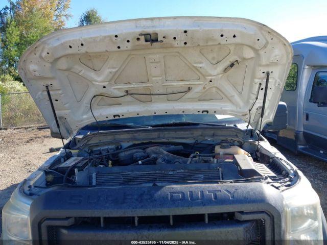 Ford F-450 Xl Image 4