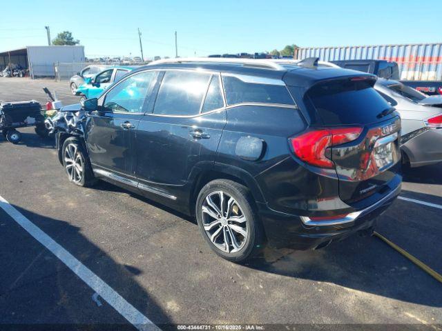 GMC Terrain Denali Image 6
