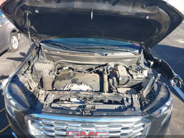 GMC Terrain Denali Image 2