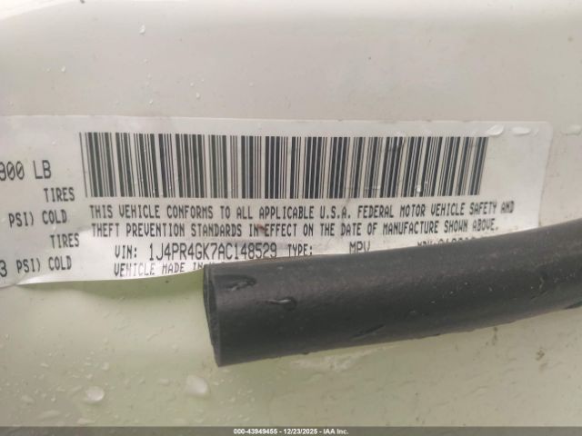 Jeep Grand Cherokee Laredo Image 8