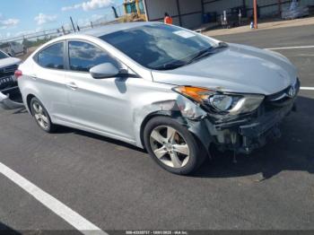  Salvage Hyundai ELANTRA