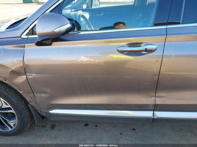 Hyundai SANTA FE Limited 2.0t Image 4