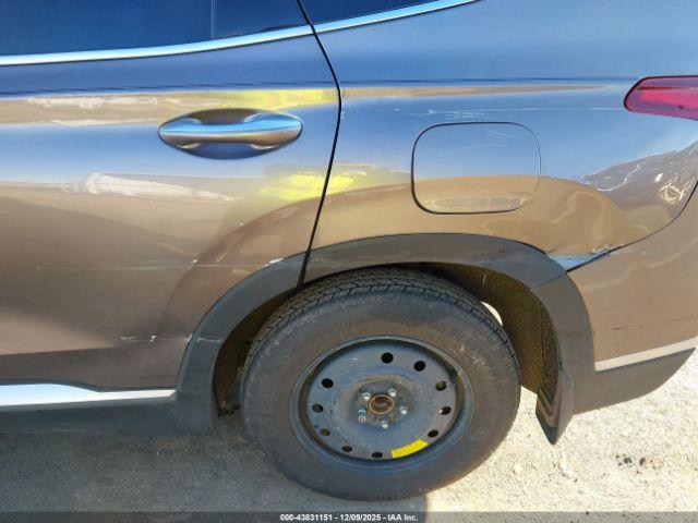 Hyundai SANTA FE Limited 2.0t Image 2