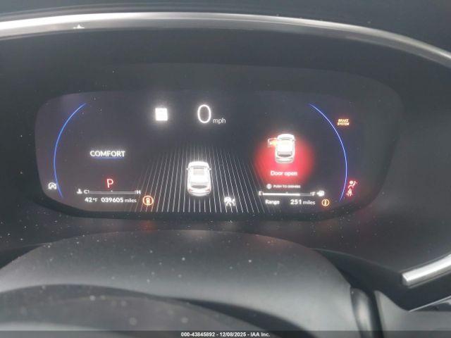 Acura MDX Advance Package Image 17