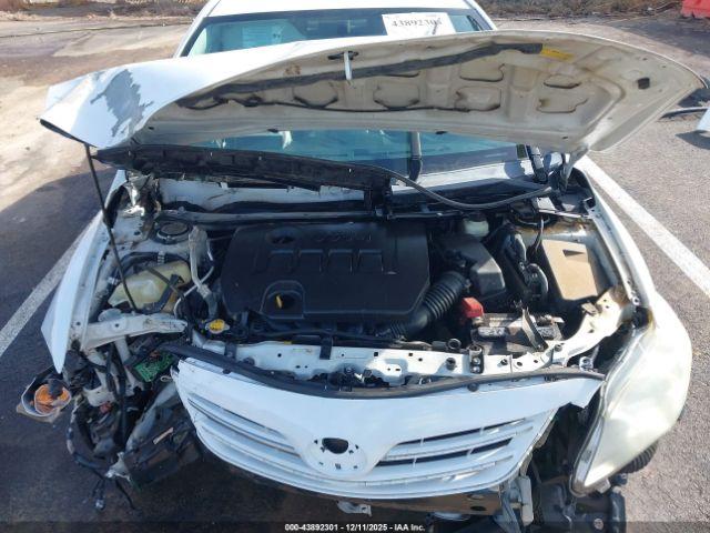 Toyota Corolla Le Image 2