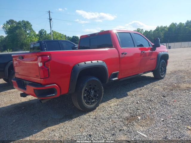 Chevrolet Silverado 2500 4wd  Standard Bed Ltz Image 4