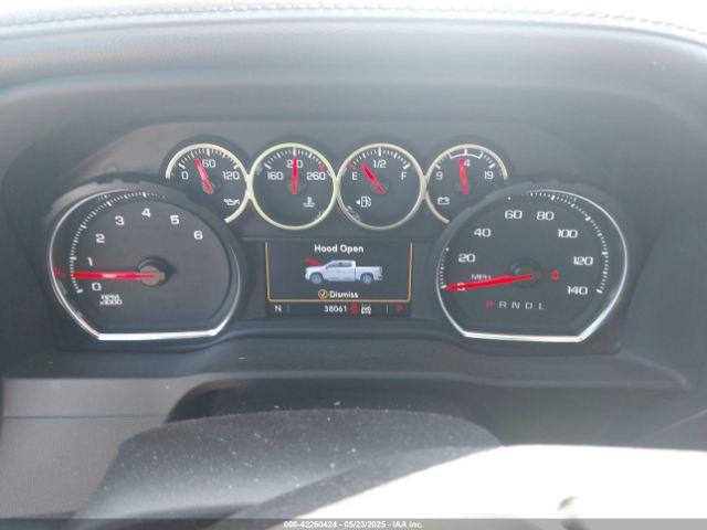 Chevrolet Silverado 2500 4wd  Standard Bed Ltz Image 8