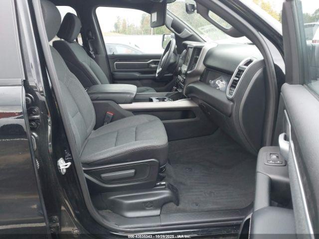 Ram 1500 Big Horn  4x4 5'7 Box Image 4